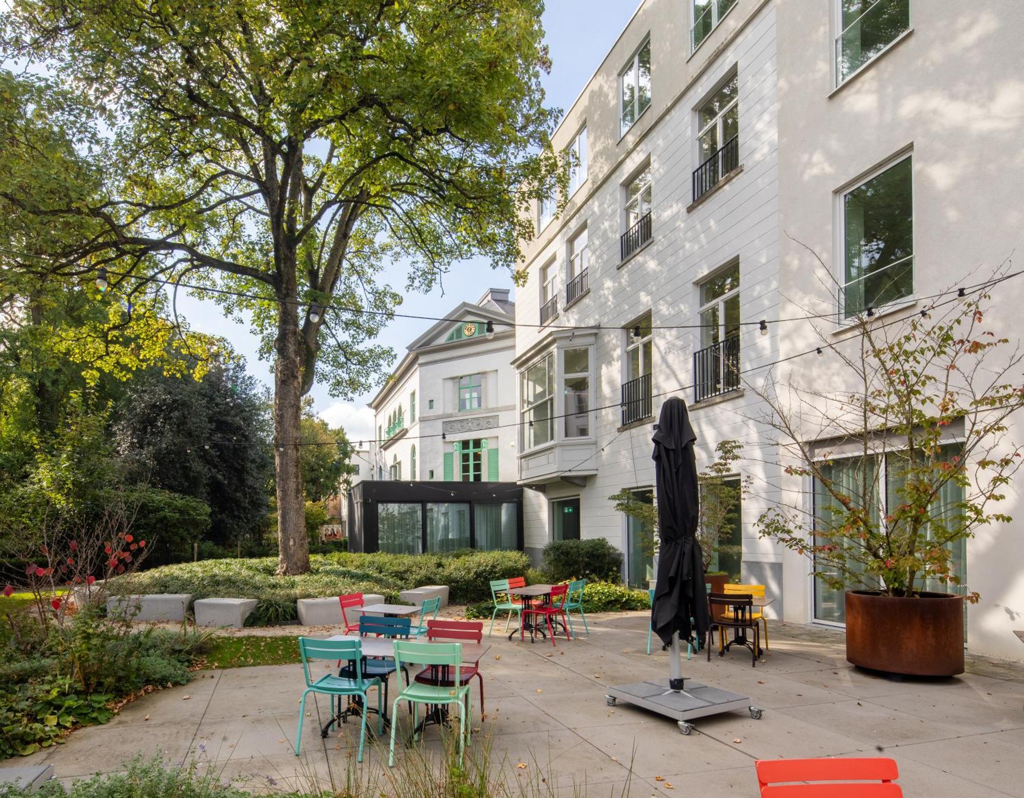 Hotel Den Briel Gent Bagian luar foto